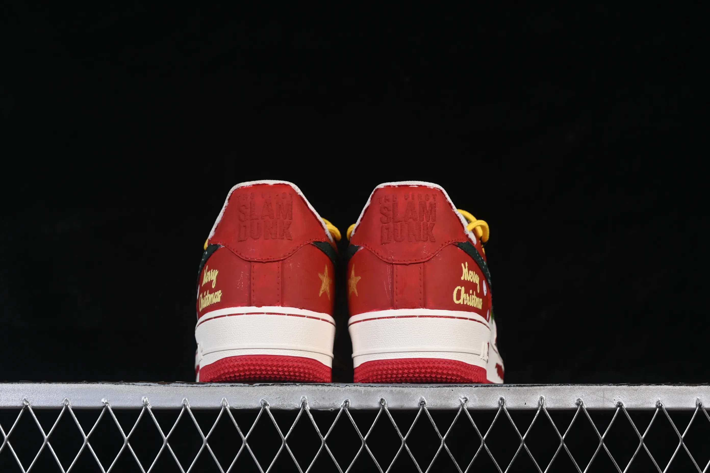 All categories Nk Air Force 1 Air Force series Nk Air Force 1 Low Air Force low-top Nike Air Force 1'07 Low "Christmas Frosting" Hand-painted graffiti Christmas frosting Air Force 1 low-top casual sneakers SD1990-101